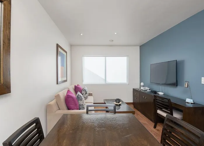 Copernico Polanco Anzures Inn *
